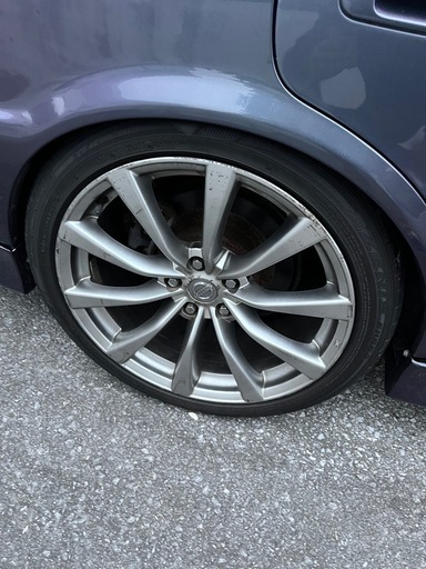 値下げV36スカイラインオプション19インチホイール