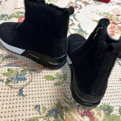 モコモコショートブーツ　美品の画像