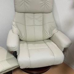 1人がけソファ　オットマン付き