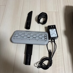 日立充電式掃除機の画像