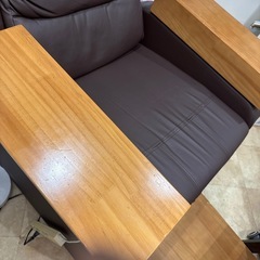 オットマン付きリクライニングソファーの画像