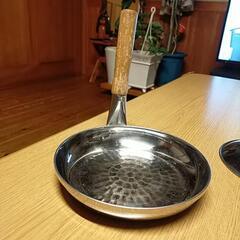 親子丼用鍋の画像