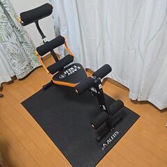 腹筋マシーンと敷マット