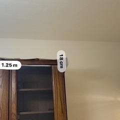 ずっしり系食器棚の画像