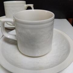 横須賀🆗白磁の珈琲カップ３客で！の画像