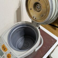 引き取り希望　象印電気ポットの画像