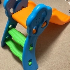 室内用滑り台の画像