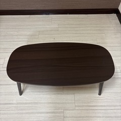 テーブル