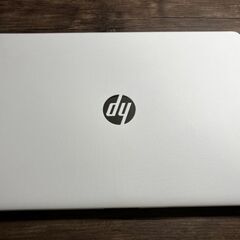 HP 15.6型ノートパソコン（Core i3/8GBメモリ/SSD 256GB）の画像