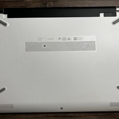 HP 15.6型ノートパソコン（Core i3/8GBメモリ/SSD 256GB）の画像