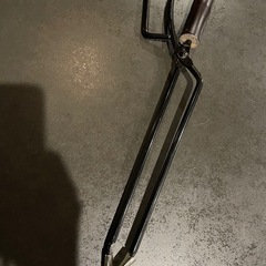 薪バサミ　火バサミ