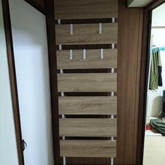 取引決定、突っ張りウォールラックの画像