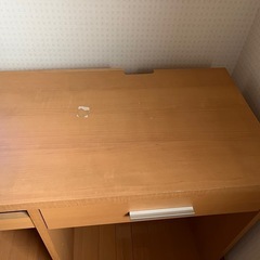 プリンターラック付きデスクの画像