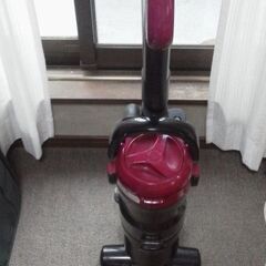 スティック型掃除機　パナソニックの画像