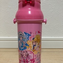 【最終値下げ‼️】プリキュア　水筒の画像