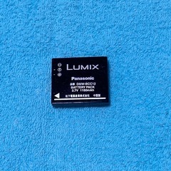 デジカメ　LUMIX バッテリー、充電器付きの画像