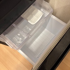 146リットル冷蔵庫の画像