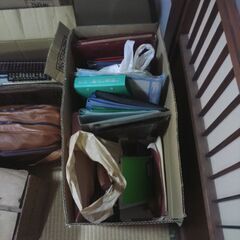 引越処分品　生活雑貨　本格　ミキサー　8ｍｍ映写機　鏡　文房具　他　まとめてお譲りします。積み込み容易の画像