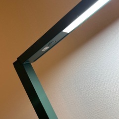 【美品】グリーンLEDデスクライト オカムラの画像