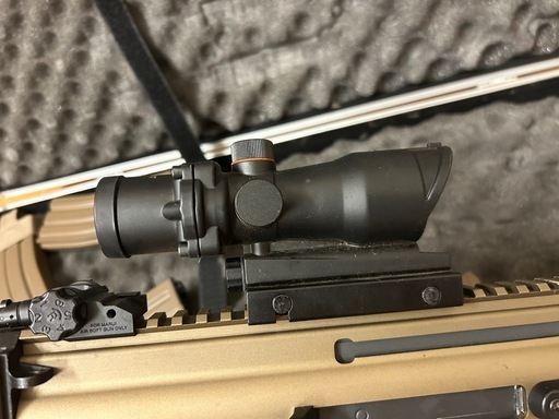 東京マルイSCAR-L
