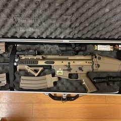東京マルイSCAR-L
