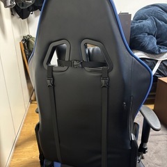 ゲーミングチェア　GTR RACINGの画像