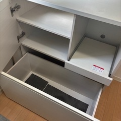 【譲り先決定】アイリスオーヤマ キッチンボードの画像