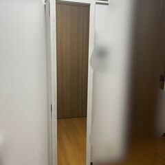 本棚(鏡つき)の画像