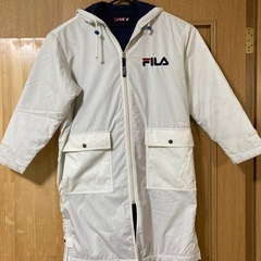 FILAのベンチコート