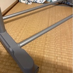 ハンガーラックの画像