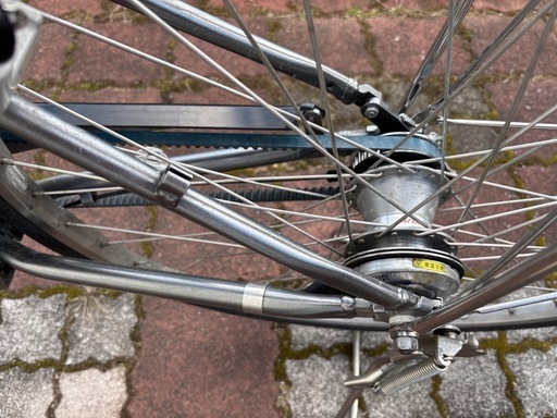 電動アシスト自転車ブリヂストンアルベルトe27インチ（決まりました
