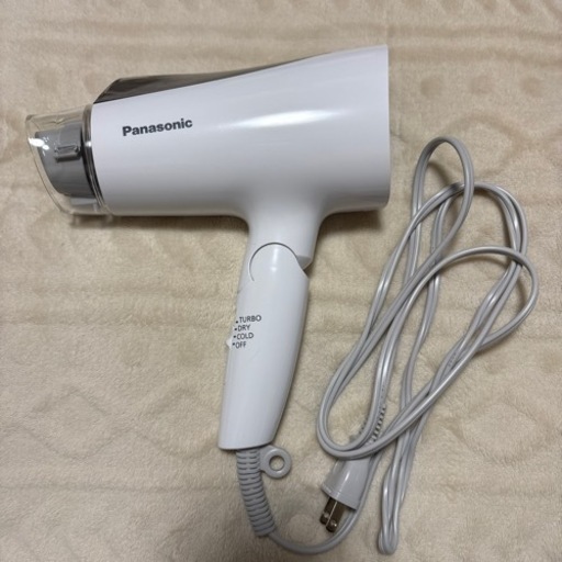 【超美品】Panasonic 23年製ドライヤー　豊平区まで取りに来られる方
