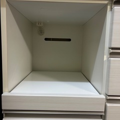 【無料引き渡し】キッチンボード　キッチン棚　3月上旬引き渡しの画像