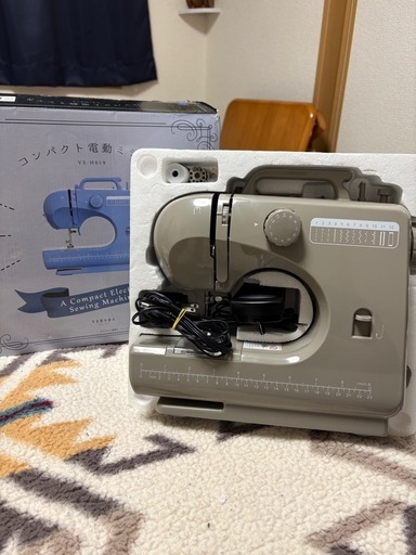 VERSOS コンパクト電動ミシン\n