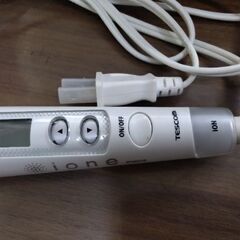 極上美品　コテ　ドライヤー　ストーレート　カール　アイロンの画像