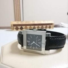 25万。BVLGARI　クアドラード　メンズ＆レディース仕様　腕時計