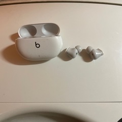 Beats Studio Buds  の画像