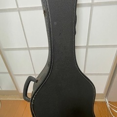 ギターとその周辺の画像