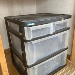 プラスチック　引き出し収納