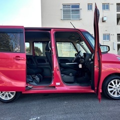 ワンオーナー☆アラウンドビューモニター☆月々1万円〜分割払い可❗️ 車検2年付き！【名義変更代込み】大人気☆日産 デイズルークスハイウェイスター☆Bluetoothナビ付き☆走行中DVD見れます☆ETC付き☆電動スライドドア☆ドラレコ付き☆スマートキー☆フルオートエアコン☆純正アルミ！事故修復歴無し☆そのまま乗って帰れます❗️の画像