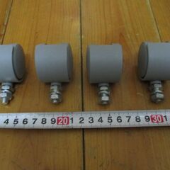 ■商談6/30：DIY・合板 厚さ12mm 木製 平台車 ハンドメイド(実用的)・幅400mm 奥行400mm ＆ キャスター4ケ(おまけ)の画像