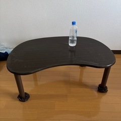 テーブル