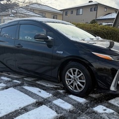 プリウスPHV　ZVW52　15インチスタッドレス付き　禁煙車