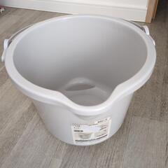 【ほぼ新品】バケツ