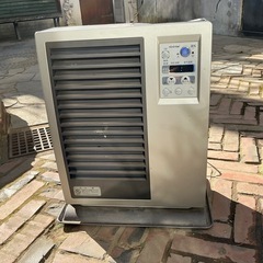 石油ストーブ

