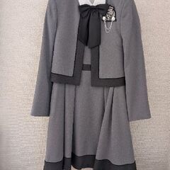 女の子　小学校卒業式用ワンピース