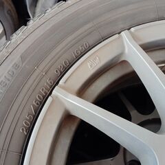 VWやＡｕｄｉにカッコいいタイヤ＆ホイール　４本の画像