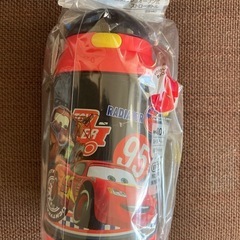 新品未使用　カーズ水筒　保冷プッシュオープン　ストロータイプの画像