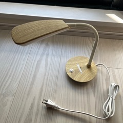 【新品】ニトリ LEDデスクライト