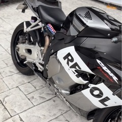 cbr1000rr sc57 白黒レプソル　逆車フルパワー　2004年式の画像